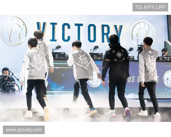 和平精英战术解析：IG战队的控制体系与团队协作策略探讨